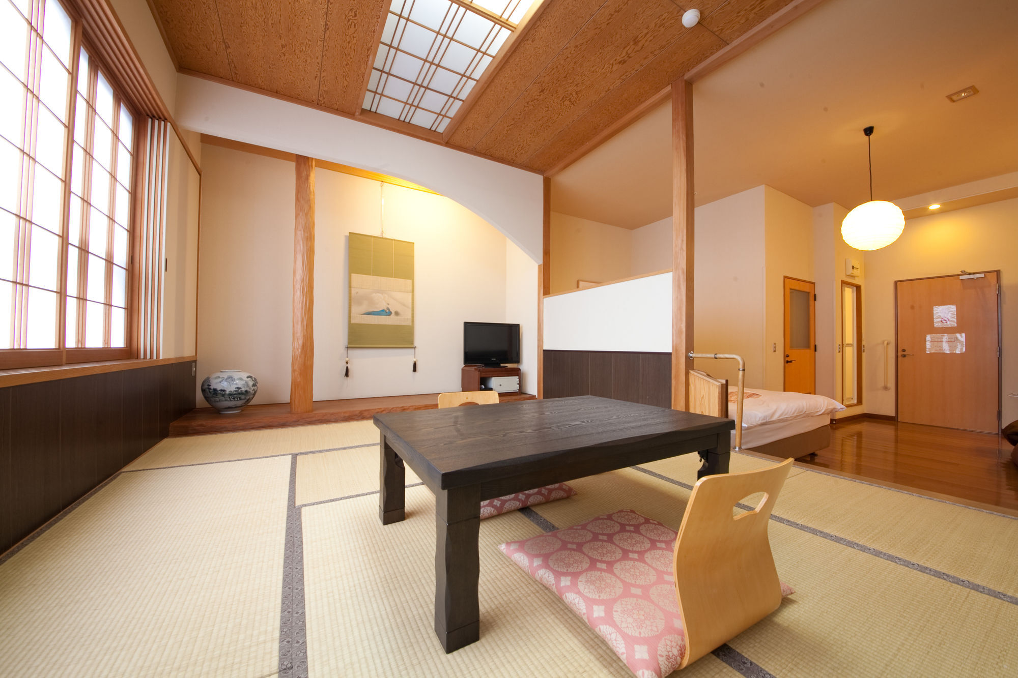 Hotel Yawaragi-No-Sato Yadoya Yufu Exterior foto